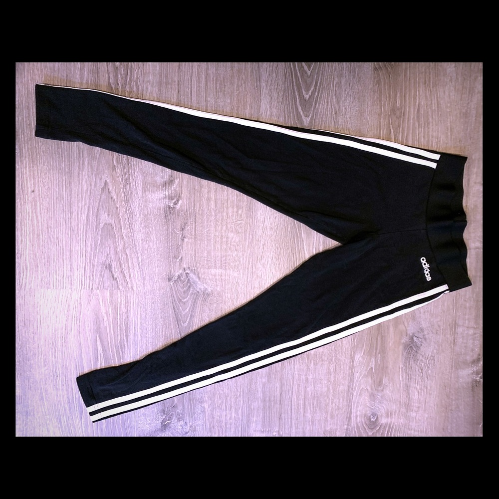 Adidas women’s 3 stripes tights xs